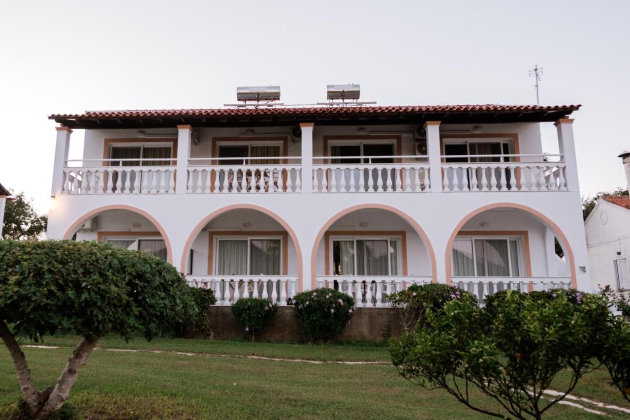 Stefanos Resort Mesongi Exterior photo