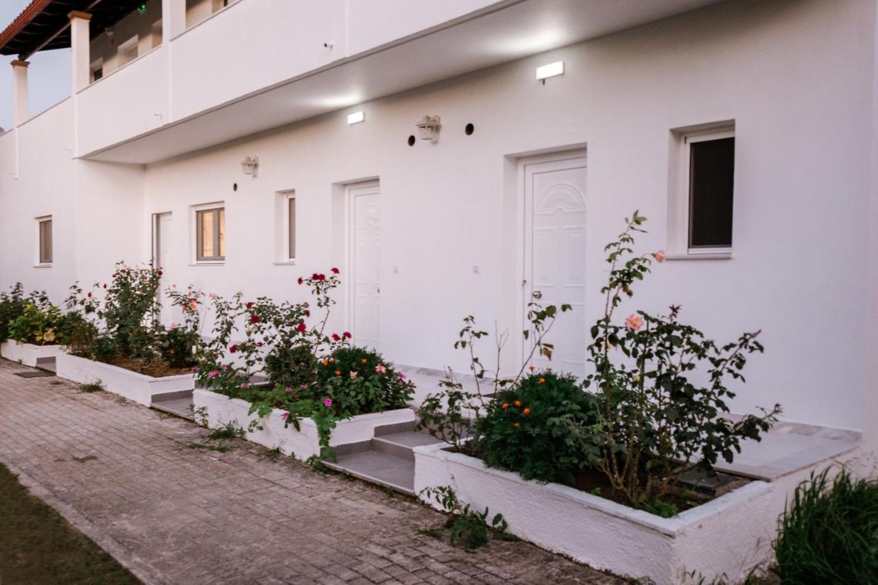 Stefanos Resort Mesongi Exterior photo