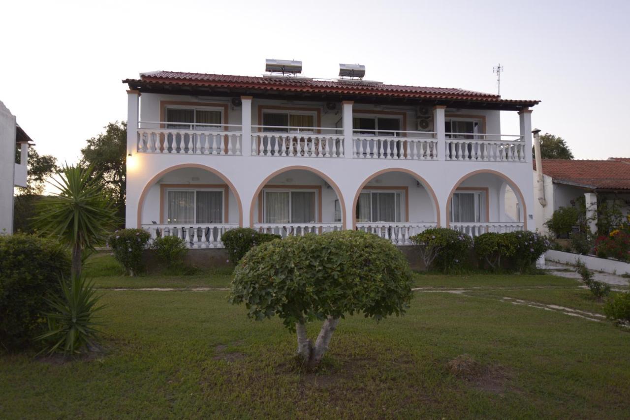 Stefanos Resort Mesongi Exterior photo