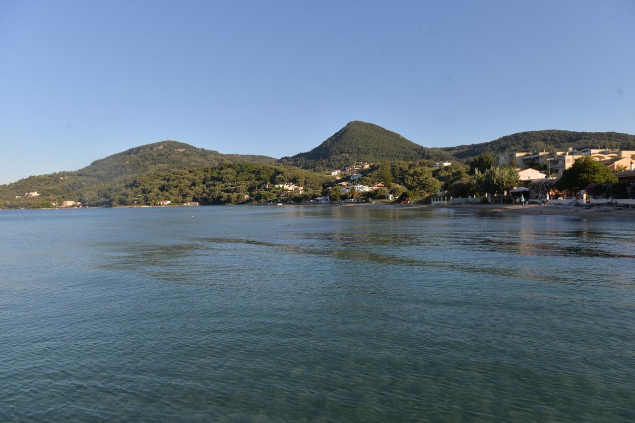 Stefanos Resort Mesongi Exterior photo